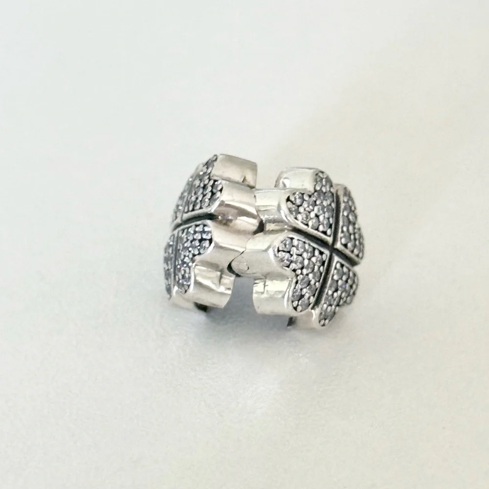 Pandora Petals Of Love Clear CZ Sparkly Flower Heart Rare Retired Clip Charm